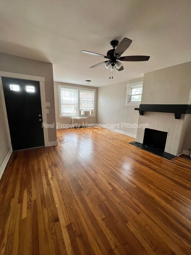 Photo - 5735 Phillips Ave Unidad Apartment 1