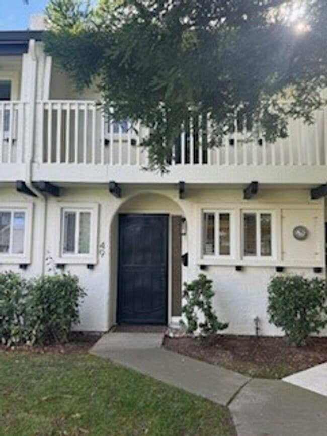 Photo - Beautiful Los Gatos Condo, Excellent Schools, 2 Bedroom 1.5 Bath.  Patio and a private one car ga...