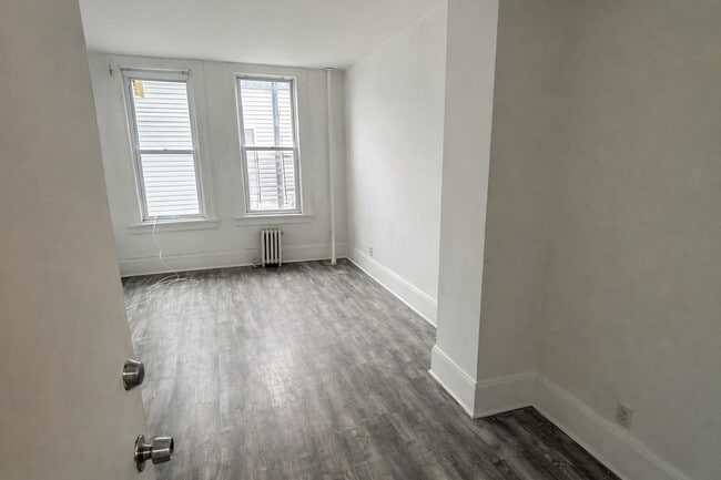 Photo - 2500 Adam Pl Unit 102