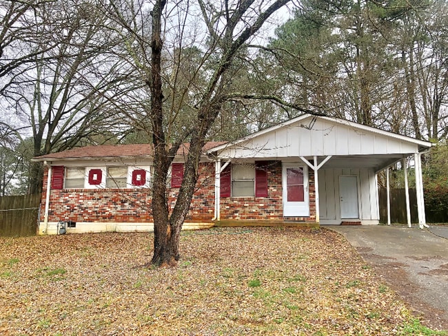 Building Photo - 6650 Westfield Dr Rental