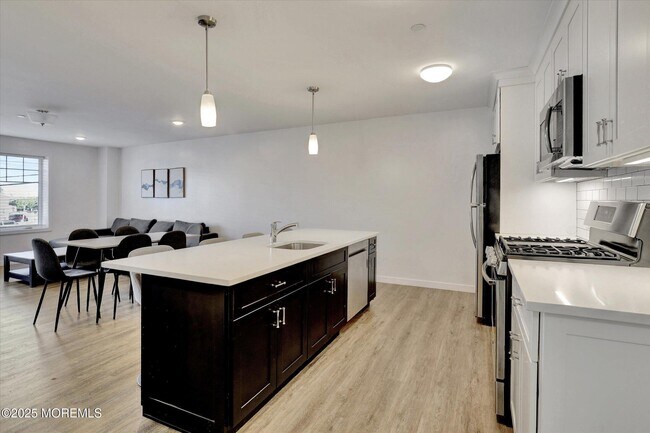 Photo - 55 Brighton Ave Unidad 4