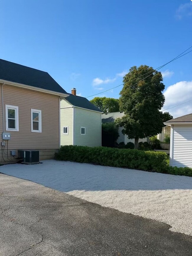 Photo - Fully Furnished 1BR + Office | Travel Nurse Ready | 30+ Day Stays Near Milwaukee