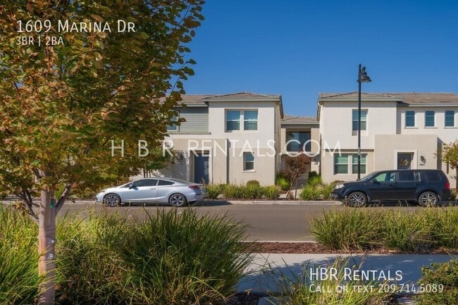 Photo - 1609 Marina Dr House