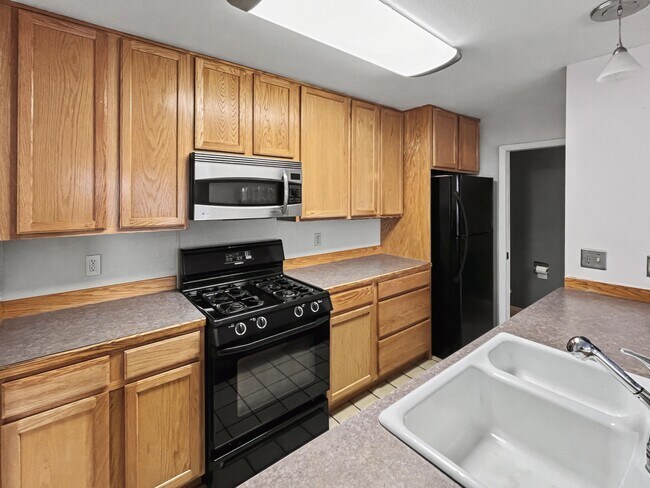 Photo - 3601 Raspberry Rd