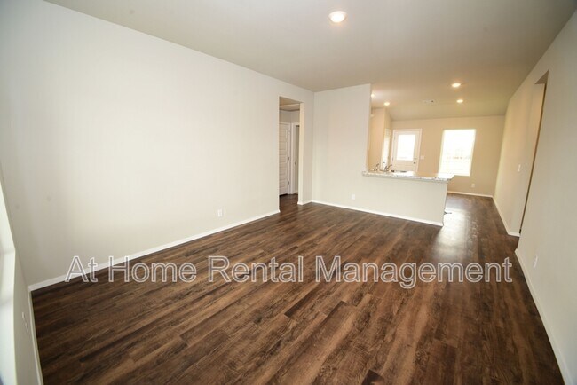 Photo - 3004 S 12th Pl
