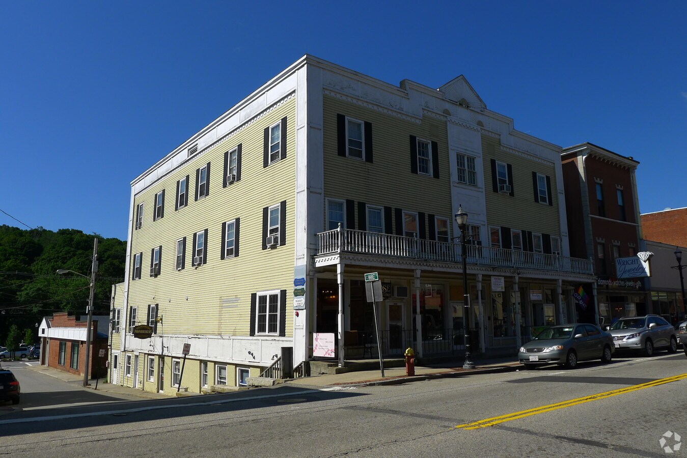 Photo - 65 Main St