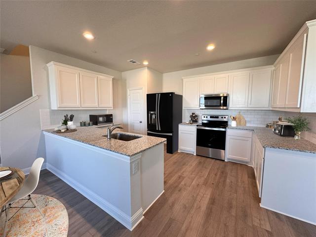 Photo - 1909 Ethereal Ln