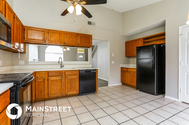 Photo - 1328 E Miller Dr