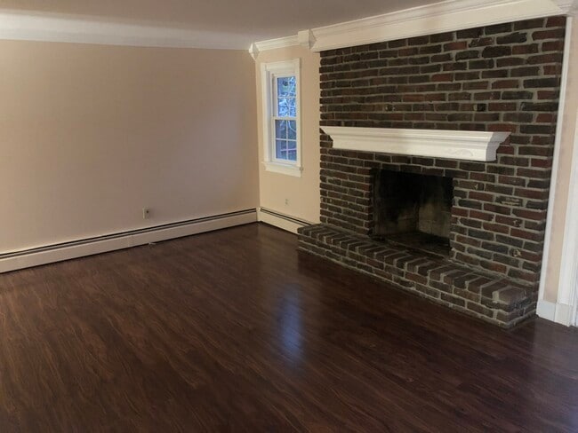 Photo - 663 Essex St Unit 663 Essex House