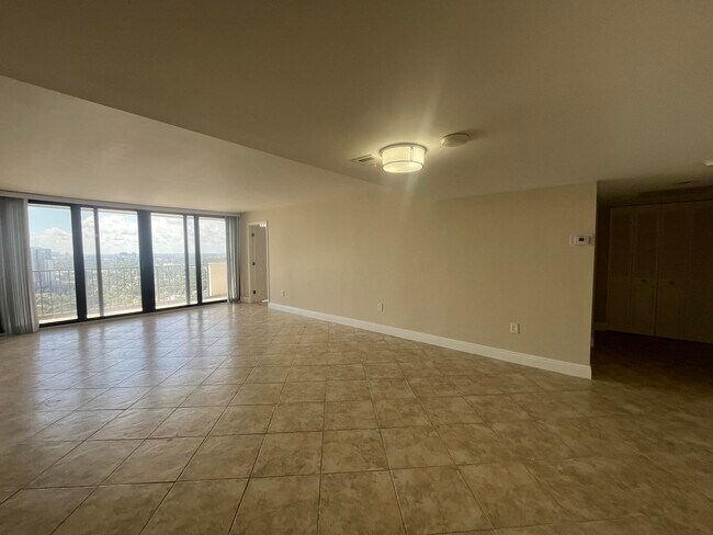 Photo - 5600 N Flagler Dr Unit 2705