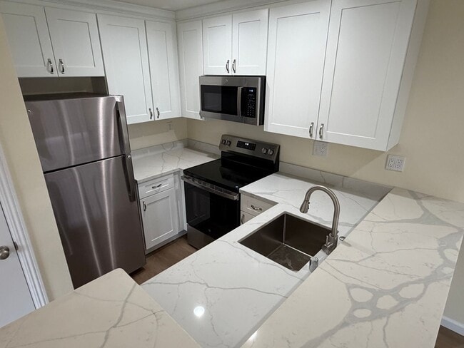 Photo - 43324 Grimmer Blvd Unit 43324 Grimmer Blvd.