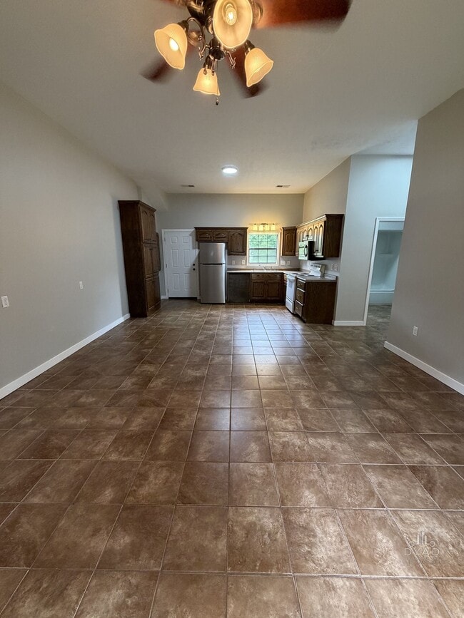 Photo - 262 Payne Rd