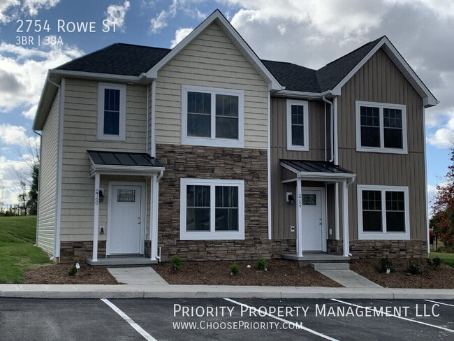 Building Photo - 2754 Rowe St