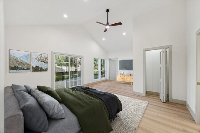 Photo - 2306 Mill Lake Dr
