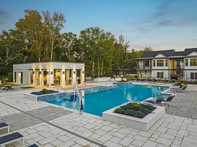 The Tristan - The Tristan Apartments