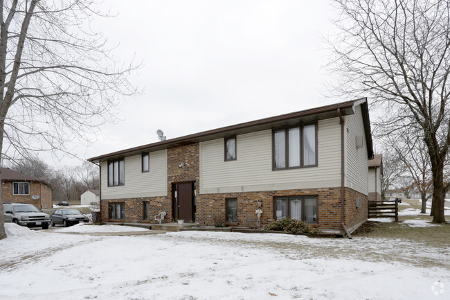 Building Photo - 2816 Rudeen Close Rental