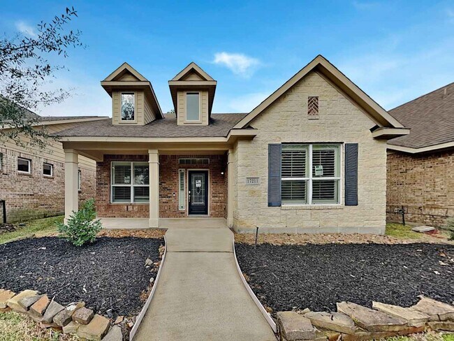 Building Photo - 17211 Pecos Park Ln