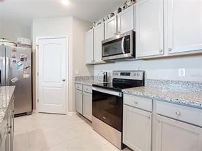 Photo - Grab this 4 bedroom home today!