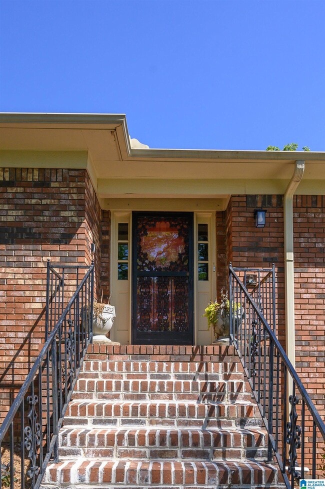 Photo - 1828 Jacobs Ln