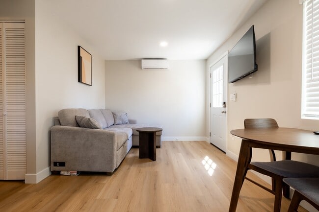 Photo - 9312 Galston Dr