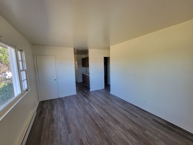 Photo - 518 W Florida St Unit B