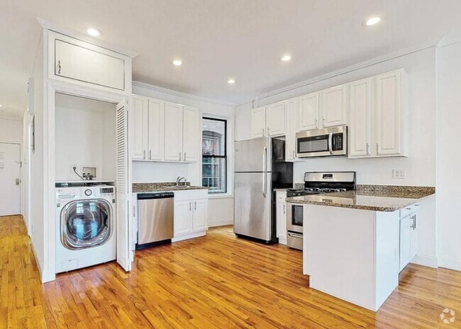 Building Photo - Adam Clayton Powell Junior Boulevard Unit 5F Rental