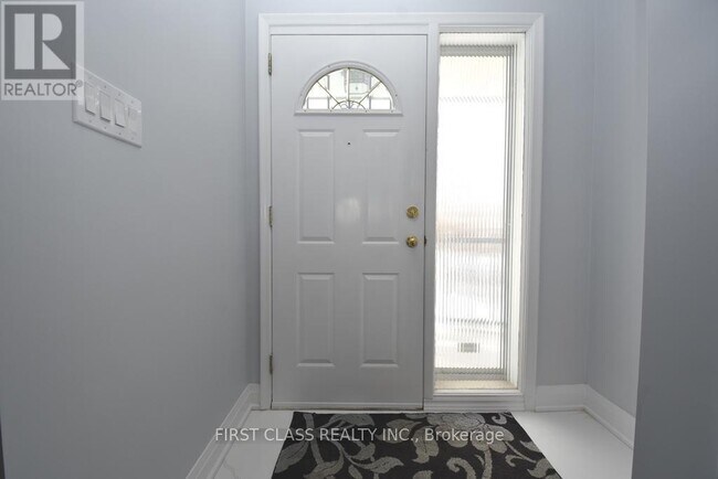 Photo - 113 Holcolm Rd