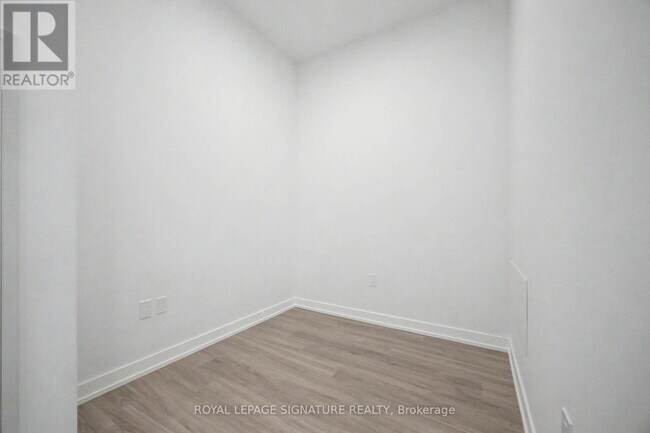 Photo - 21 Meadowvale Rd Unit 301