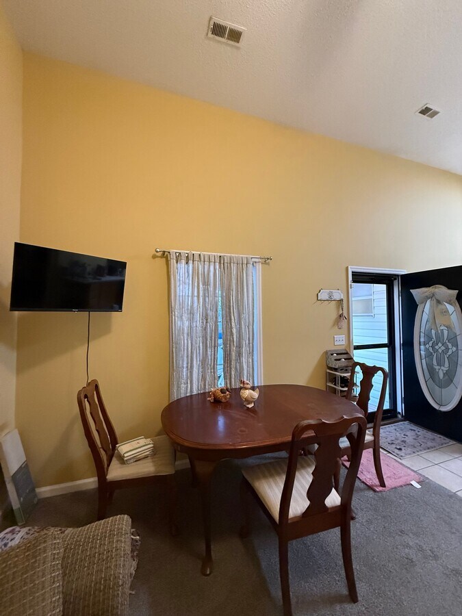Photo - 44 Grandview Dr Unit 1