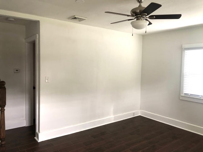 Photo - 1206 E Main St