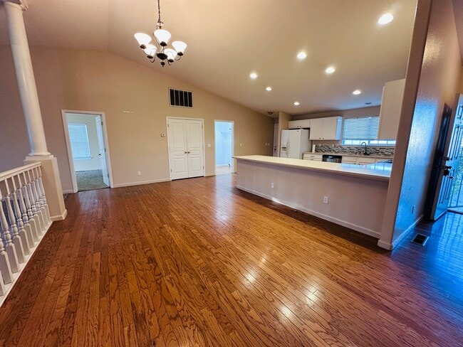 Photo - 1545 Wrangler Ln