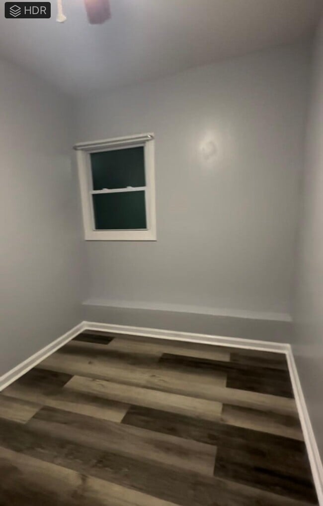 Photo - 824 E 39th St Unit B