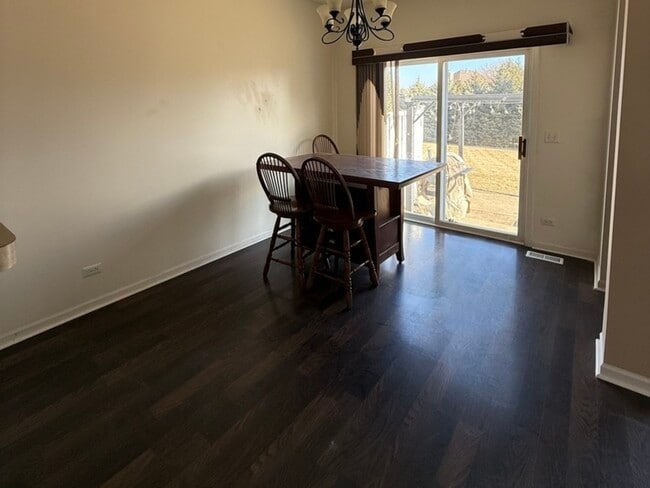 Photo - 286 Wolverine Dr