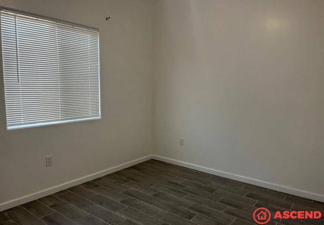 Photo - Comfortable 3BD/2BA Home in Bakersfield's 93304 — Water Included, No Pets!