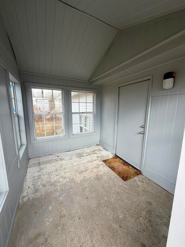 Photo - 253 Magnolia Ave Unit C