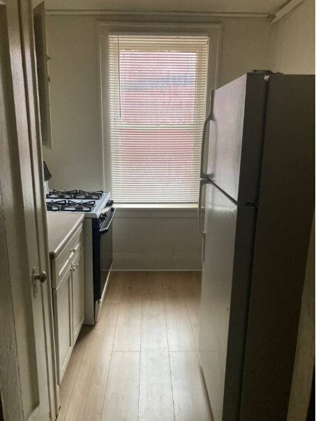 Photo - 3693 Vine St Apartamentos