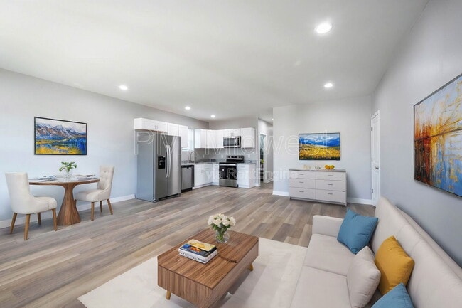 Photo - 2845 N Talbott St