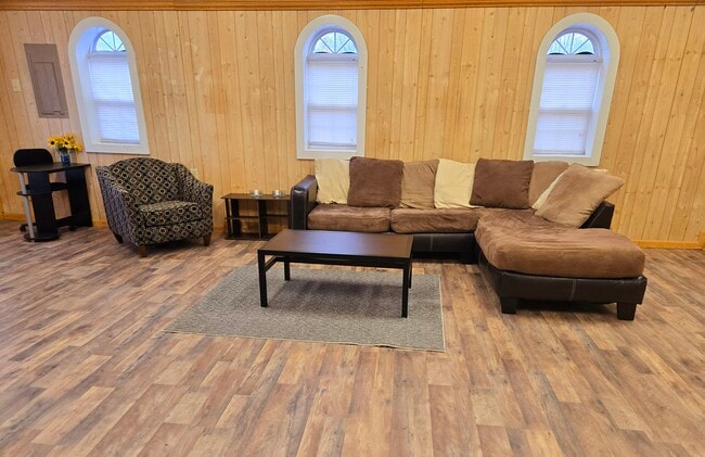 Photo - 7305 Old Madisonville Rd