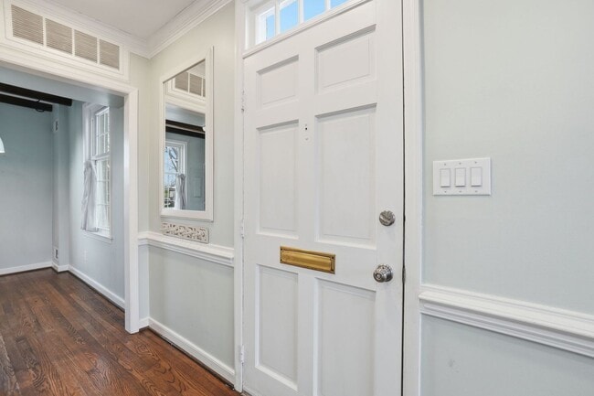 Photo - 657 S Columbus St