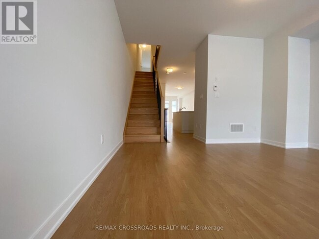 Photo - 68 Stauffer Cres