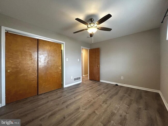 Photo - 480 E Main St Unit 3