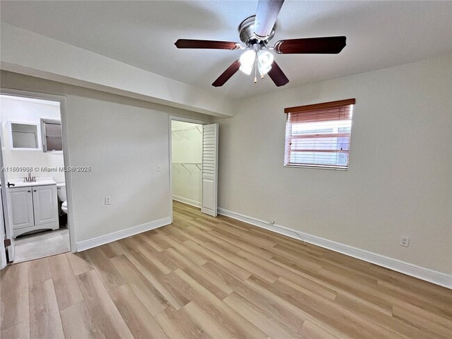 Photo - 1351 W 34th St