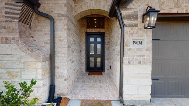 Photo - 19034 Paso Fino Pr Ln