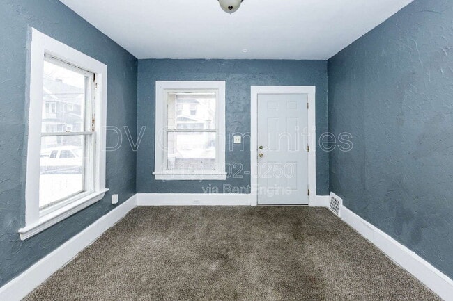 Photo - 2142 W 105th St