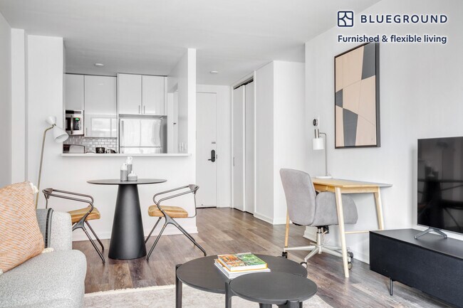 520 W 43rd St Unit SI FL7-ID742