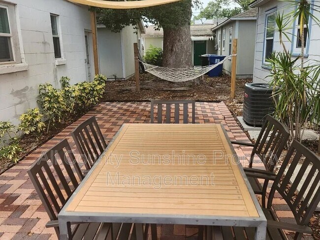 Photo - 3312 17th St N