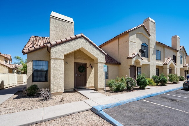 Building Photo - 455 S Mesa Dr