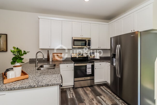 Photo - Fantastic 3bd/2ba home! Coming soon!