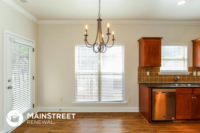 Photo - 133 Sharpe St