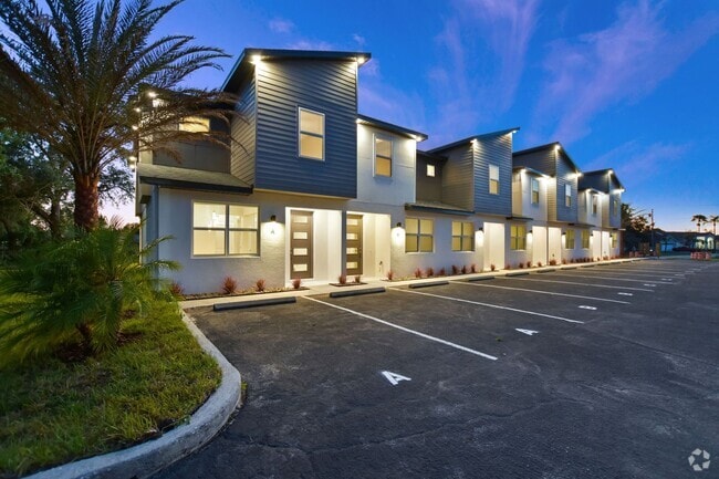 Building Photo - 61 Cordona Dr Rental